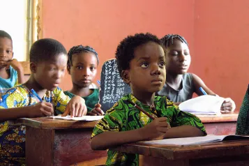 Enfant à l'école